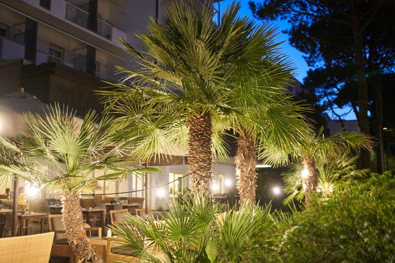 Hotel Parco Милано Мартима Екстериор снимка