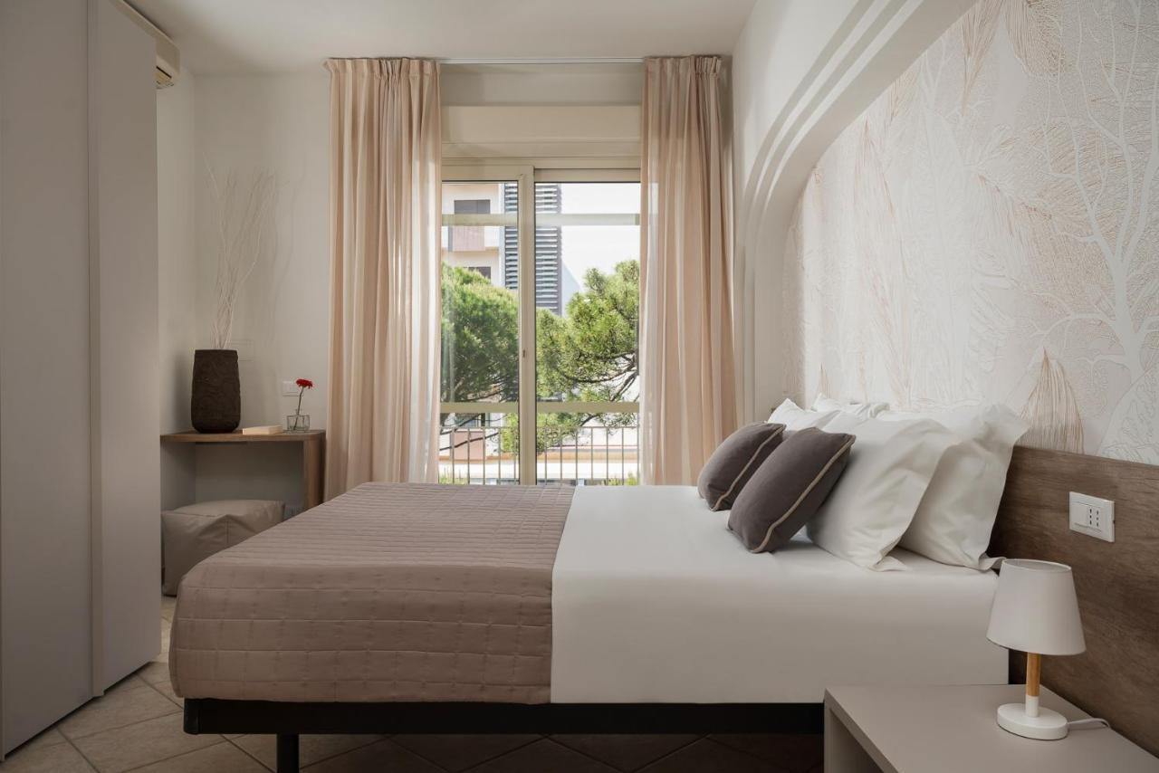 Hotel Parco Милано Мартима Екстериор снимка